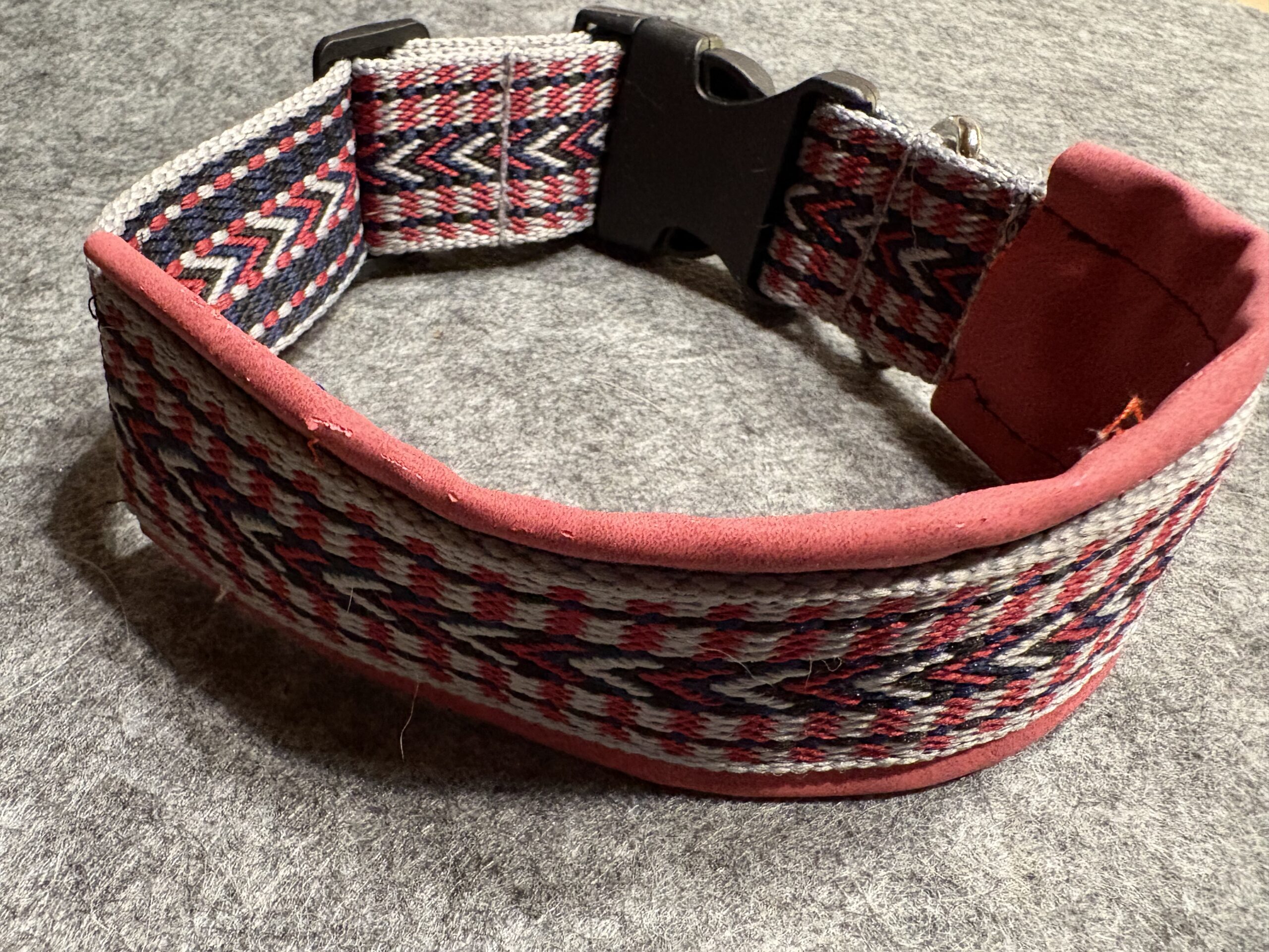 Halsband 3,8cm Ethno rot