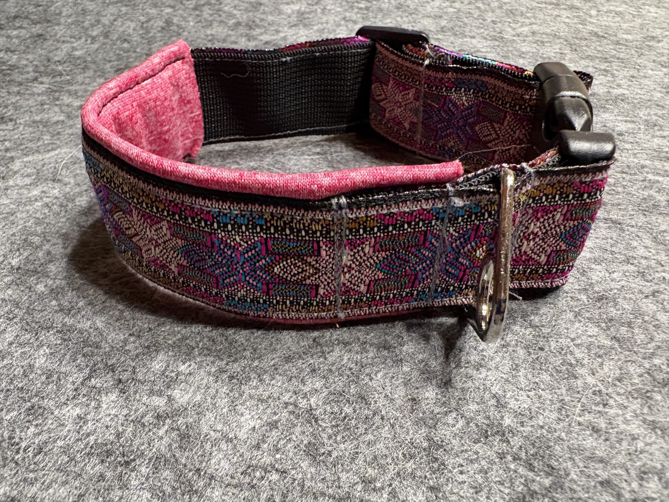 Halsband 3 cm Ethnostyle pink