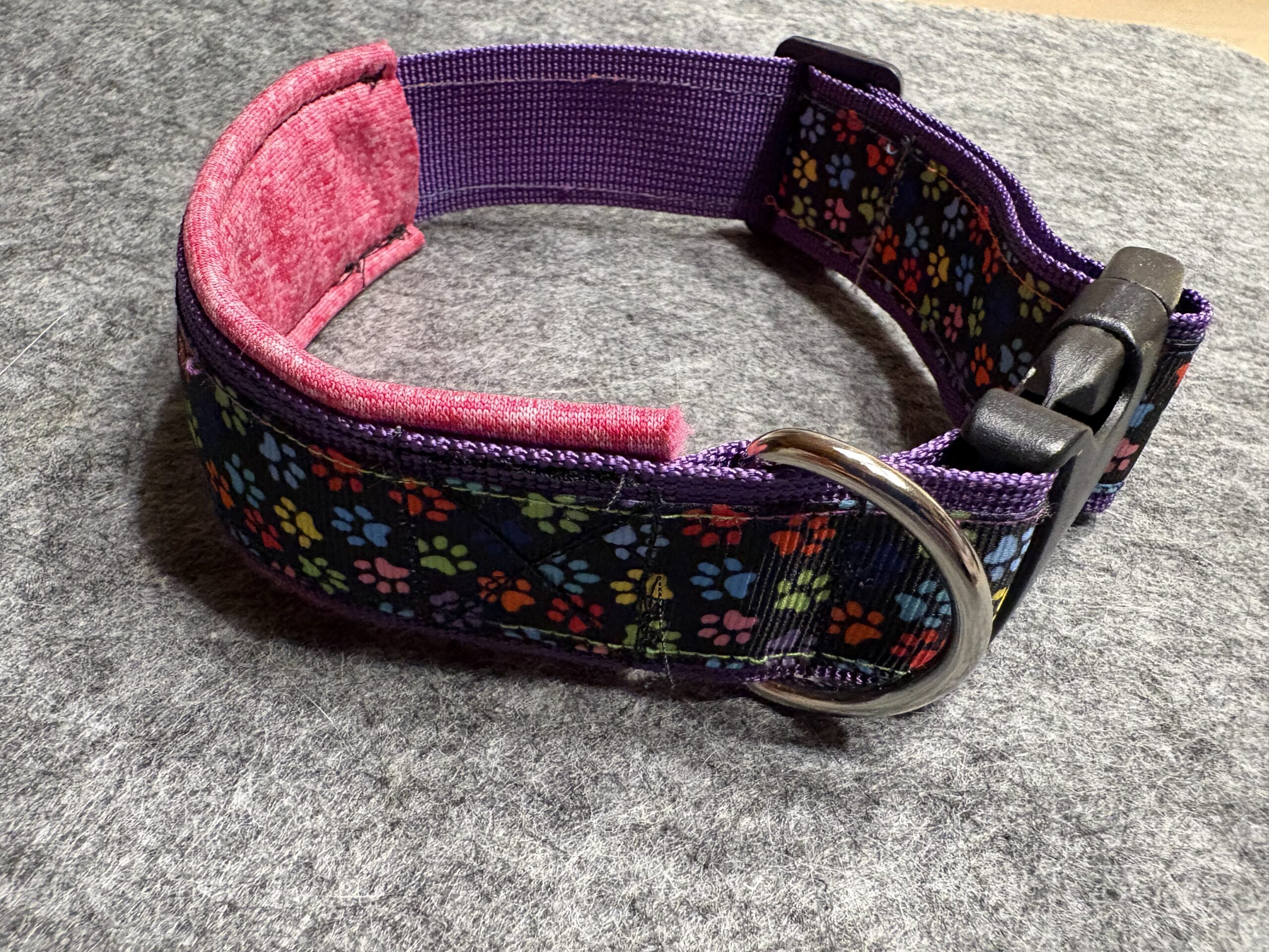 Halsband 3cm Pfotenliebe violett